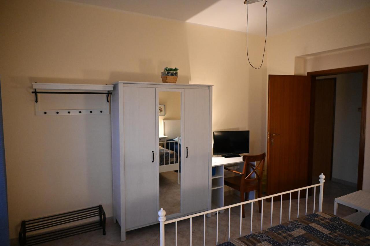 Castello Di Sotto Bed & Breakfast Milazzo Exterior photo