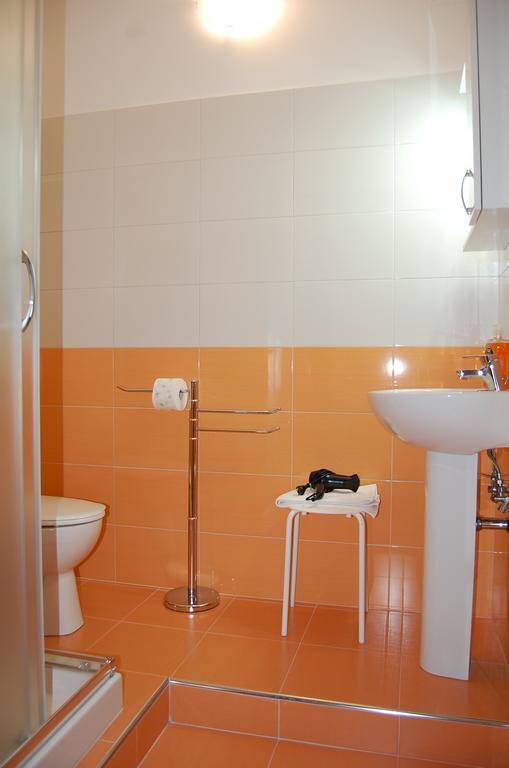 Castello Di Sotto Bed & Breakfast Milazzo Exterior photo